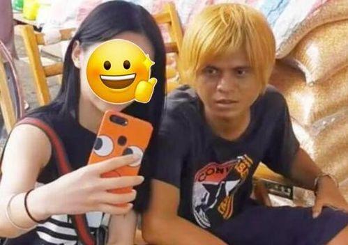 南宁网红女吃瓜