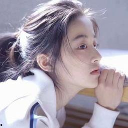 网红吃瓜头像男生霸气图片,霸气男生形象引发热议